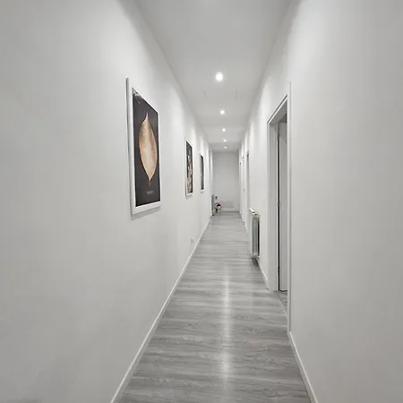 Apartment Be Your - Il Ferroviere *