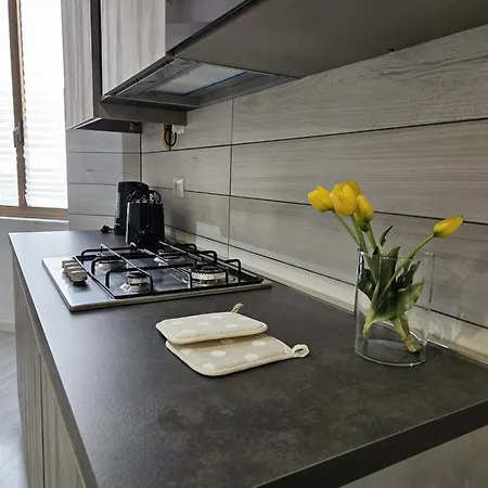 Be Your - Il Ferroviere Apartment Civitavecchia